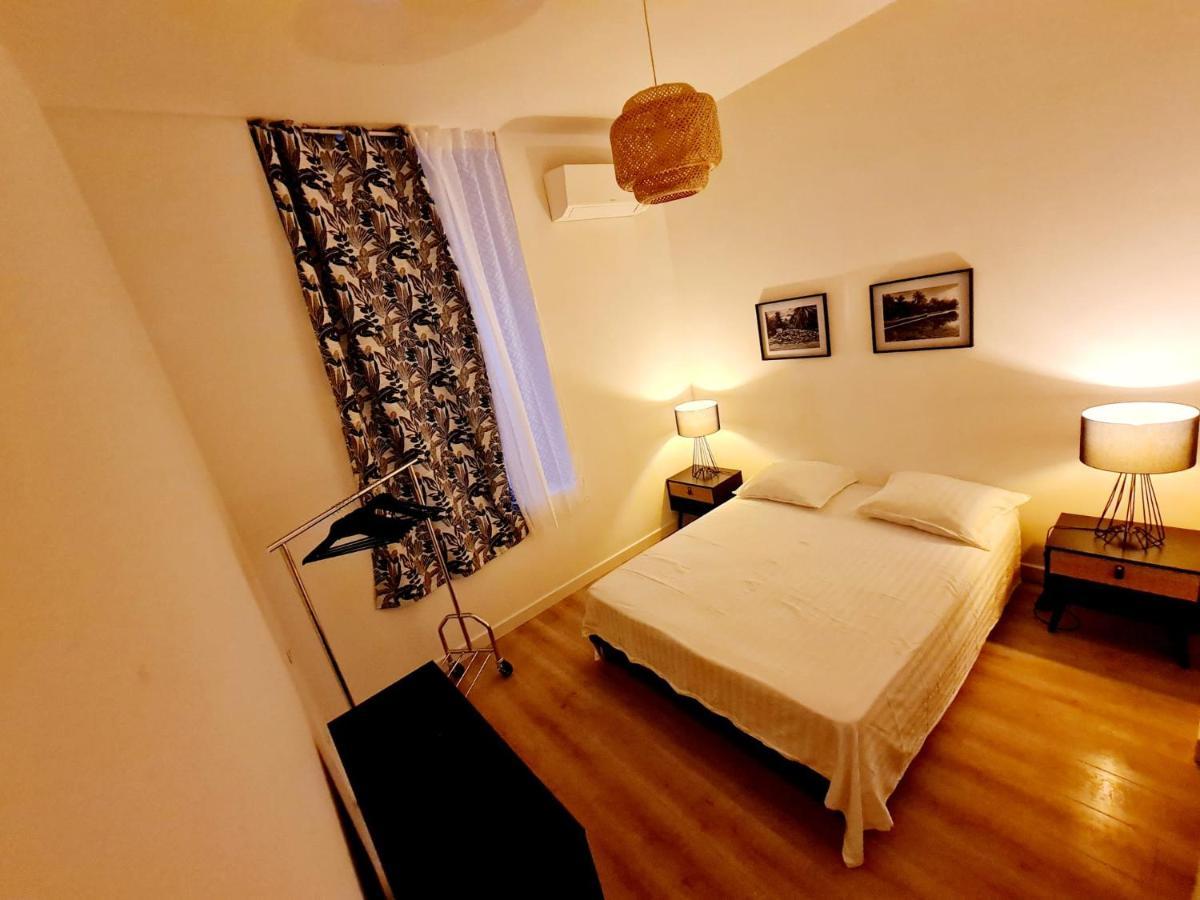 Le Marty 1 Daire Carcassonne Dış mekan fotoğraf