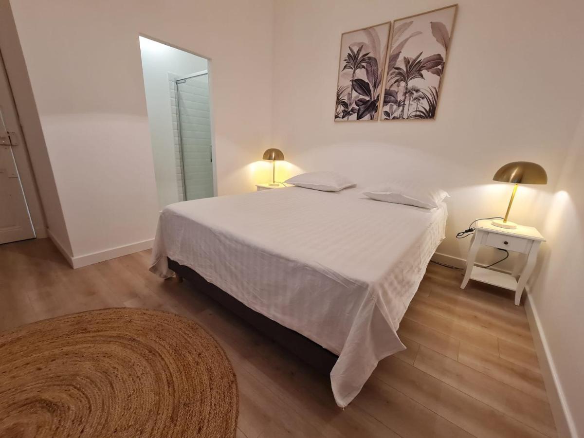 Le Marty 1 Daire Carcassonne Dış mekan fotoğraf